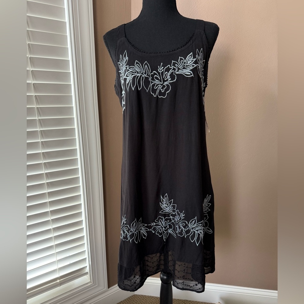 Raya Sun Black Sun Dress with Light Blue Floral Embroidery Size Medium